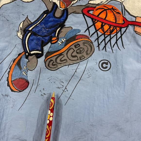 Vintage UNC Tar Heels Bugs Bunny Looney Tunes Jacket Blue 100% Nylon 90s Size L - Picture 14 of 16